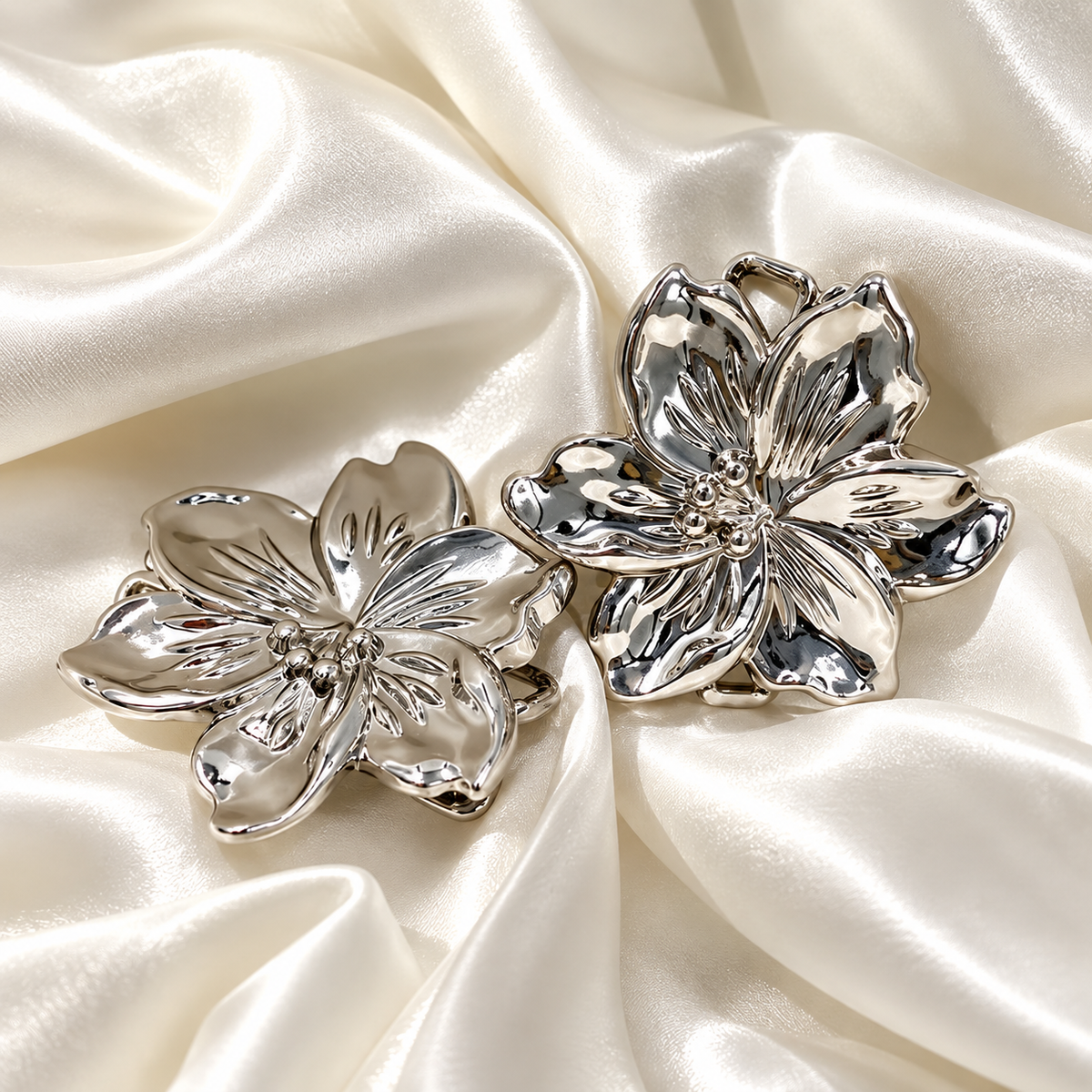 Blooming Elegance Double-Bar Floral Scarf Clip