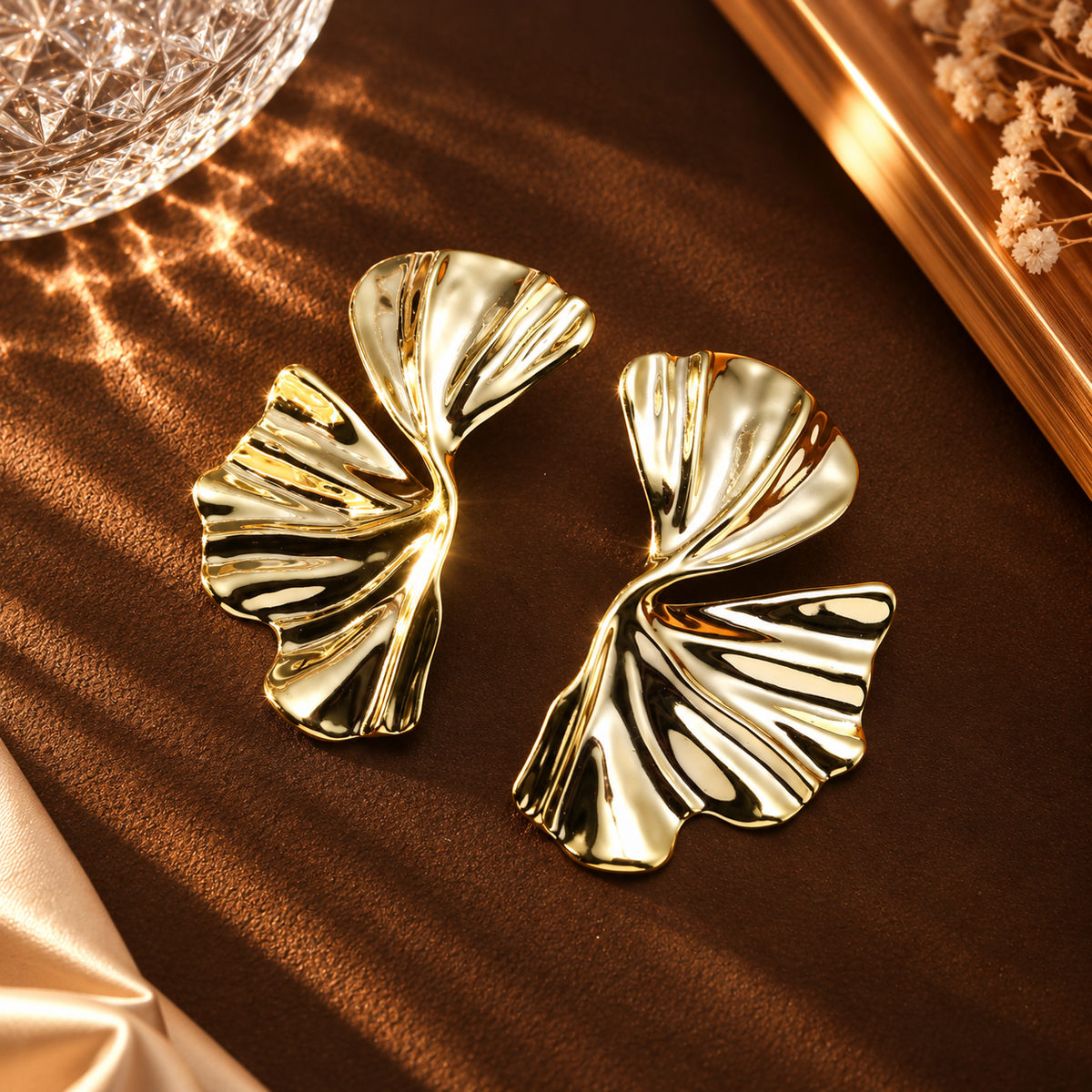 Vintage Sculptural Botanical Leaf Earrings